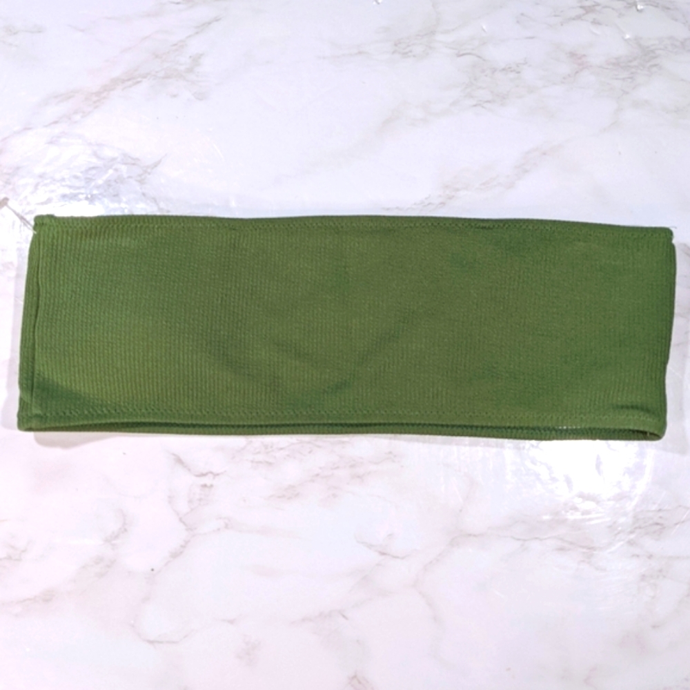 5/$18 NWOT Zaful Ribbed Bandeu Bikini Top